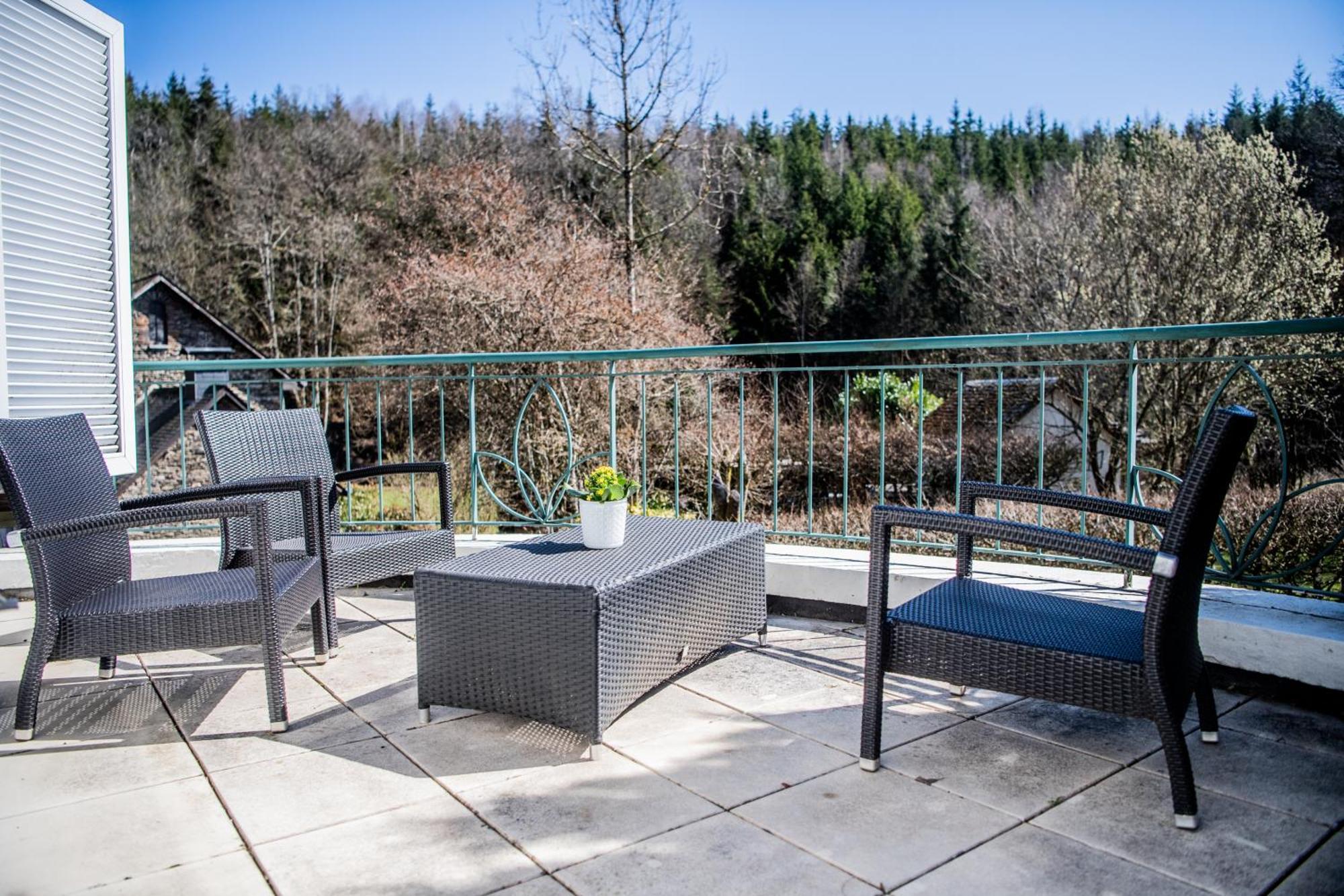 Hotel Les Ardillieres Du Pont D'Oye Habay-la-Neuve Kamer foto